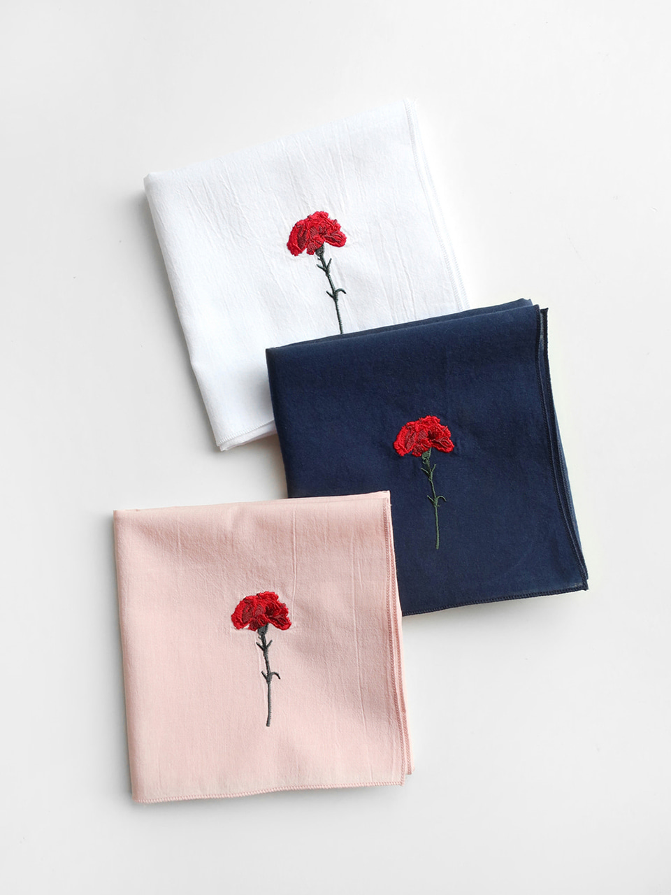 Handkerchief : Carnation